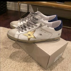 Size 44 equates to 11.5 new in book Golden Goose
